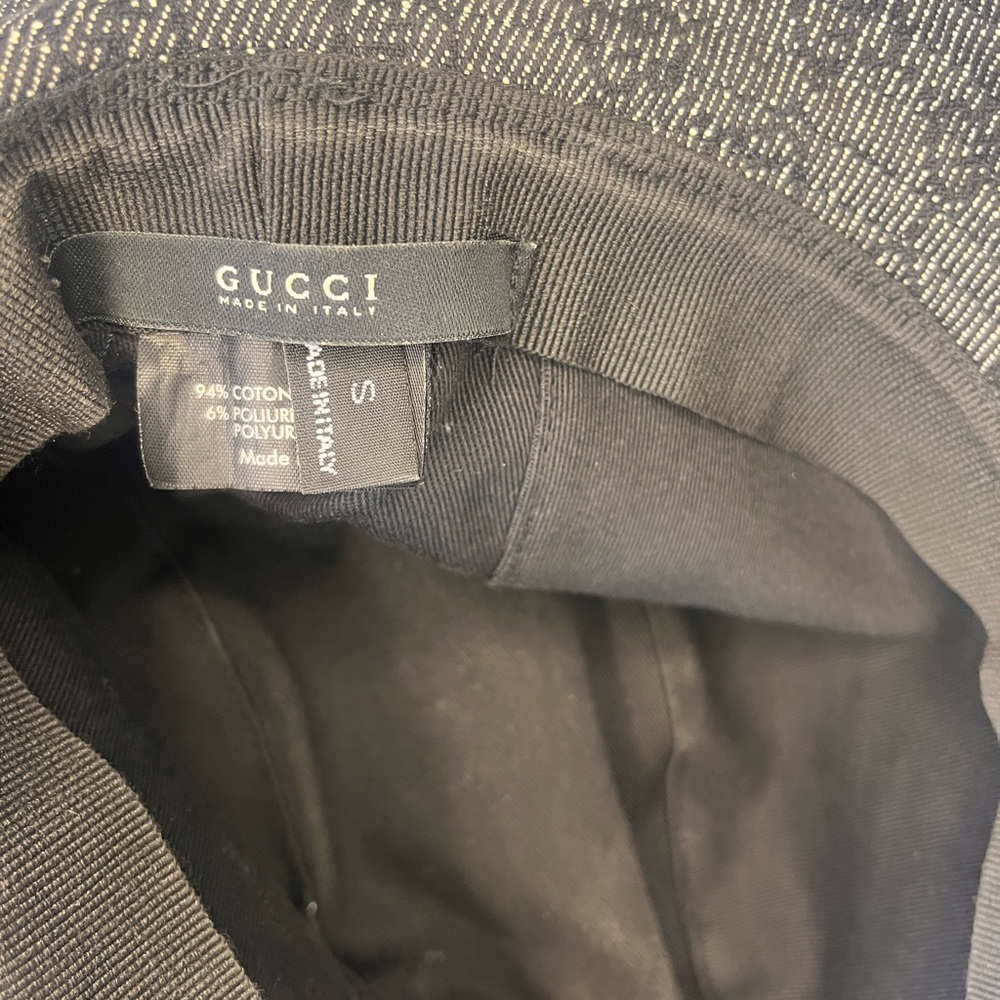 Canvas Gucci bucket hat with GG denim print. 94% cotton 6% polyurethane. - Picture 4 of 9